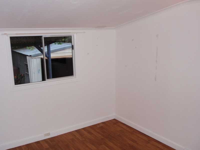 17 Thomas Street, Blackstone QLD 4304