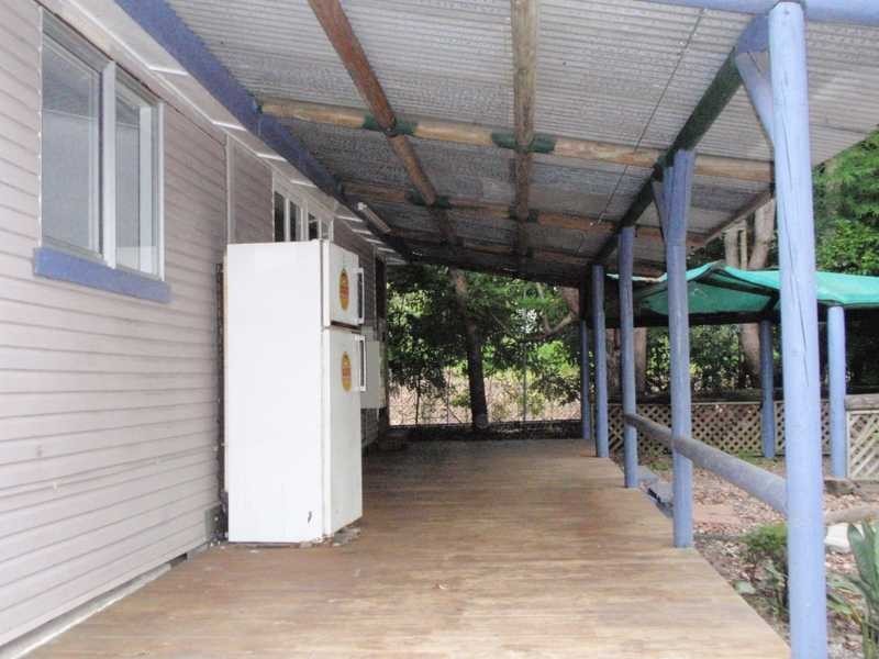 17 Thomas Street, Blackstone QLD 4304