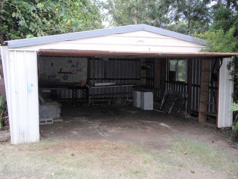 17 Thomas Street, Blackstone QLD 4304