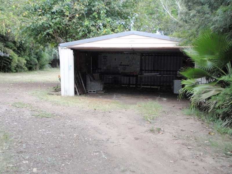 17 Thomas Street, Blackstone QLD 4304