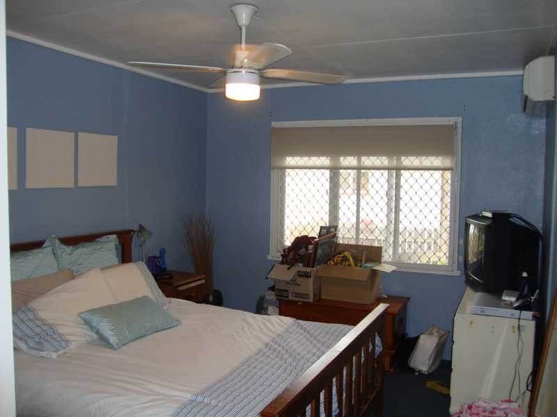 6 Petrie Street, Leichhardt QLD 4305
