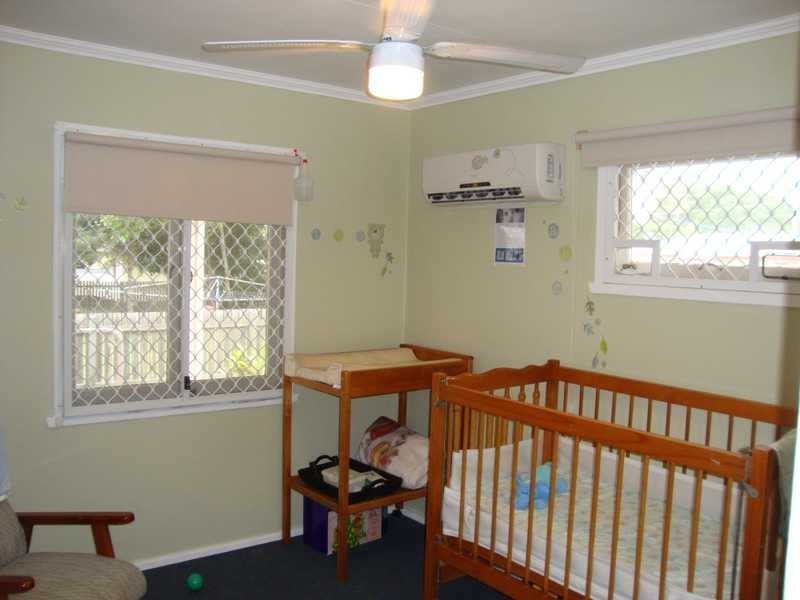 6 Petrie Street, Leichhardt QLD 4305