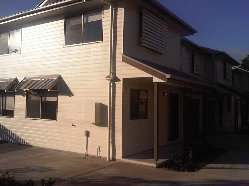 Unit 1/33 Clifton Street, Booval QLD 4304