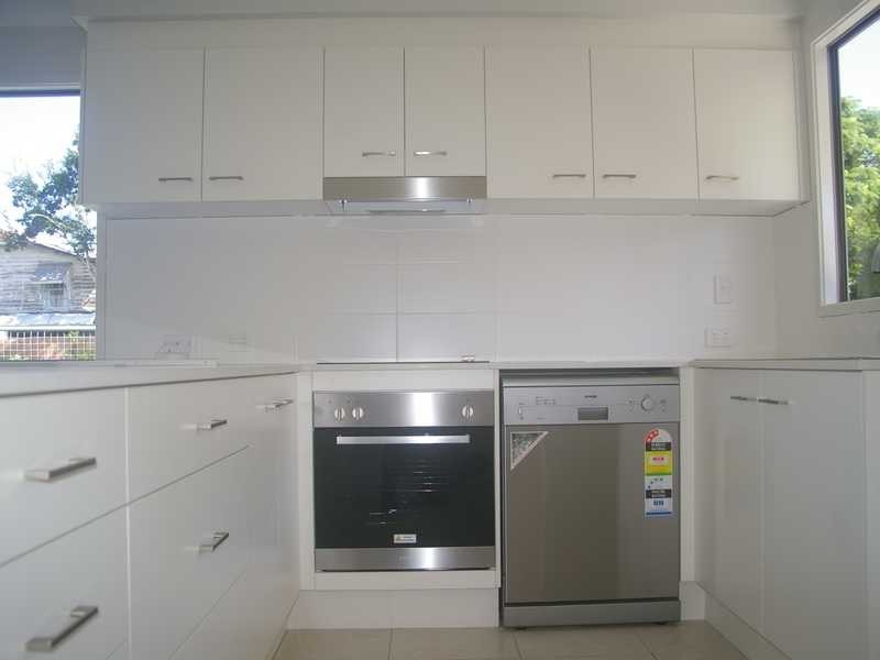Unit 1/33 Clifton Street, Booval QLD 4304