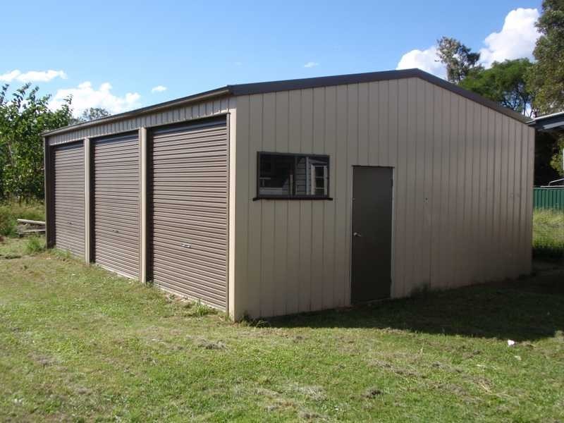 24a Lindsay Street, Bundamba QLD 4304