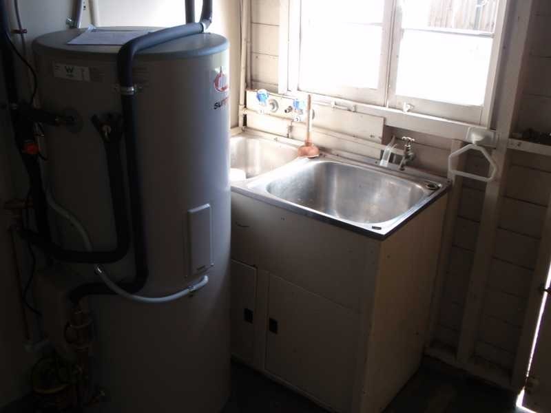 24a Lindsay Street, Bundamba QLD 4304