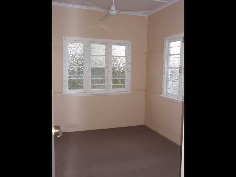 7 Jordan Street, Ebbw Vale QLD 4304