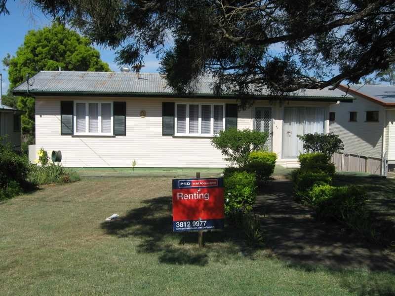 44 Leslie Street, East Ipswich QLD 4305