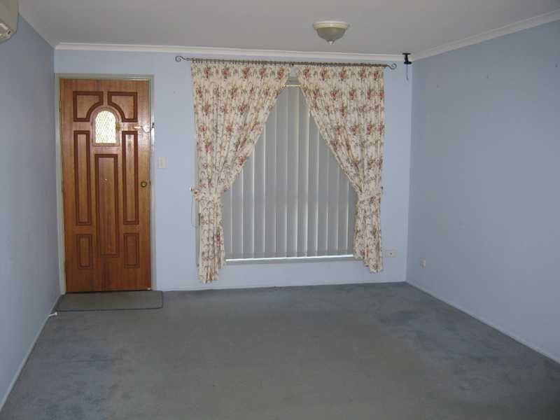2/1 Brooker Court, Raceview QLD 4305