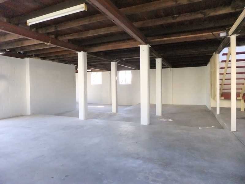 68 Cemetery Road, Eastern Heights QLD 4305