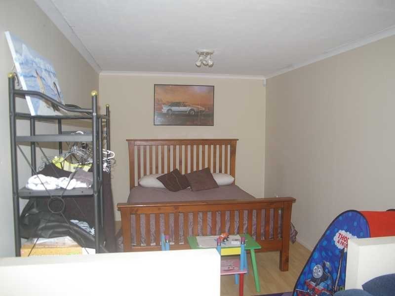 85 Lance Drive, Flinders View QLD 4305