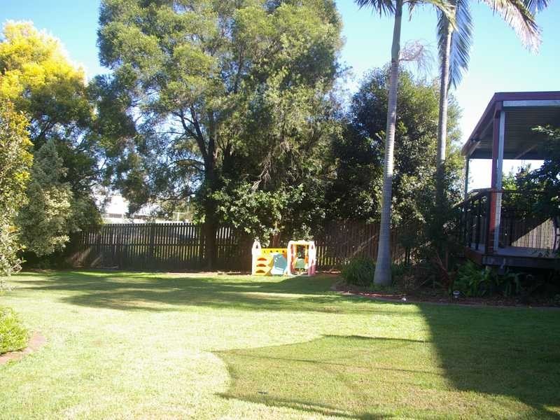 85 Lance Drive, Flinders View QLD 4305