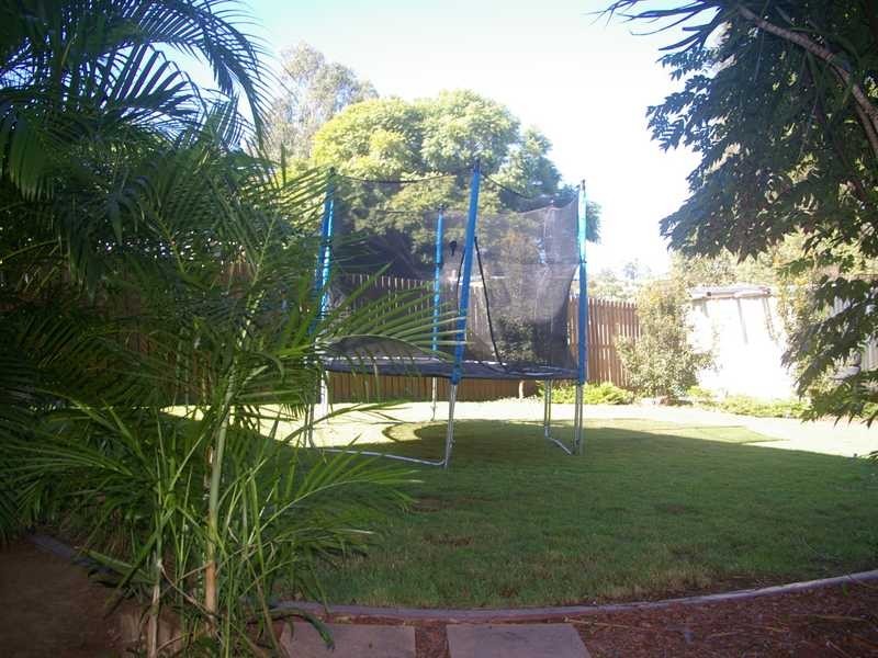 85 Lance Drive, Flinders View QLD 4305