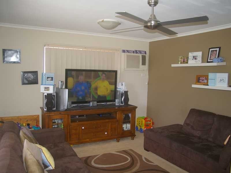 85 Lance Drive, Flinders View QLD 4305