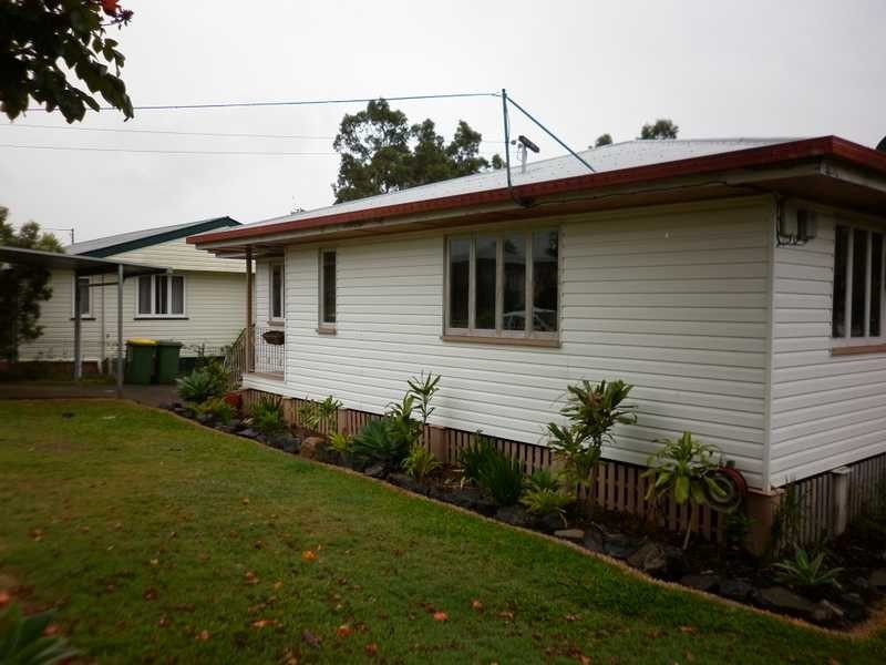 16 Grenadier Circle, Ebbw Vale QLD 4304