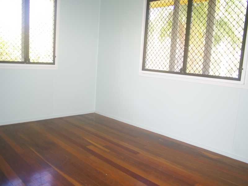 48 Price Street, Riverview QLD 4303