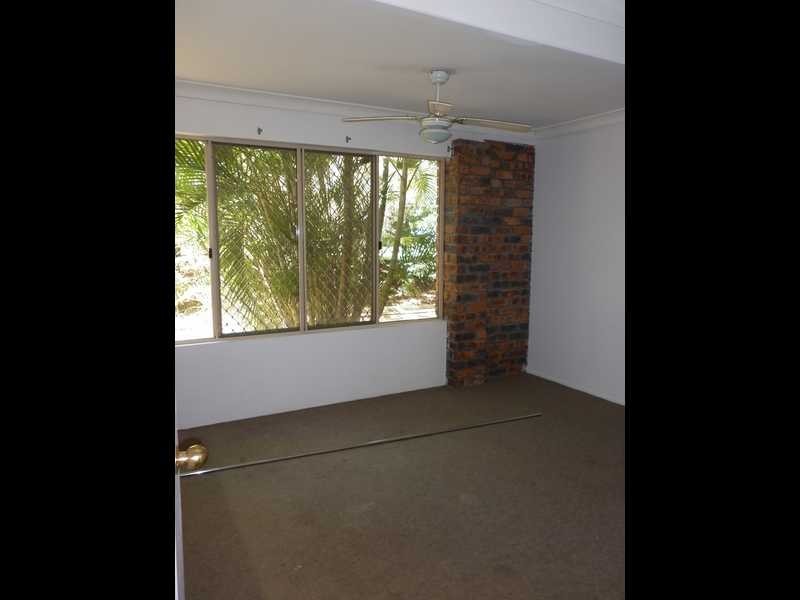 32 Hall Street, Yamanto QLD 4305