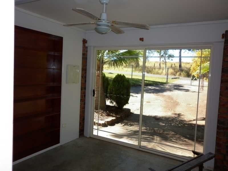 32 Hall Street, Yamanto QLD 4305