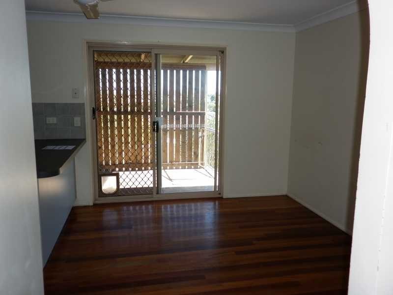 32 Hall Street, Yamanto QLD 4305