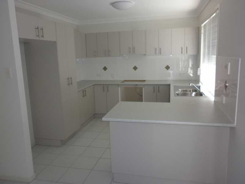 14a Siemons Street, One Mile QLD 4305