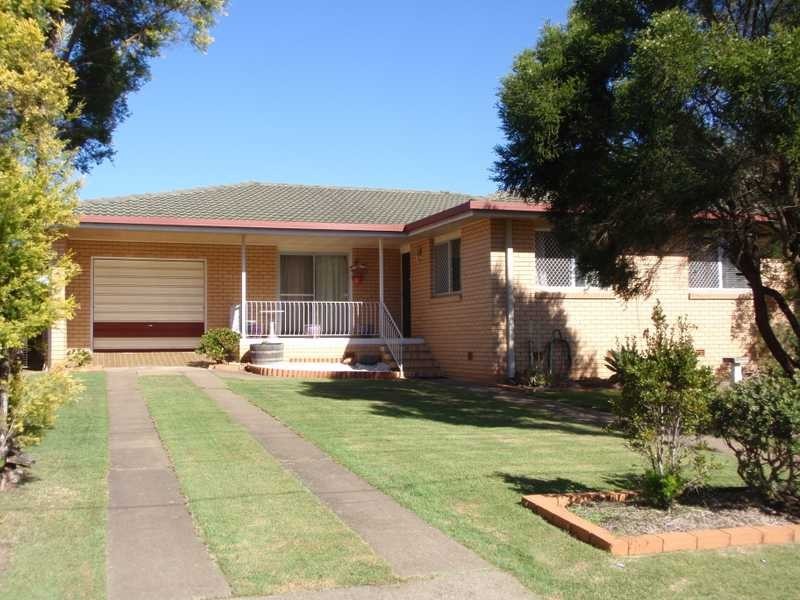 12 Gwendoline Street, Raceview QLD 4305