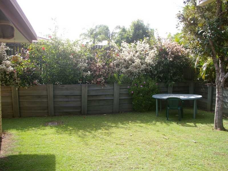 11 Rangeview Drive, Flinders View QLD 4305