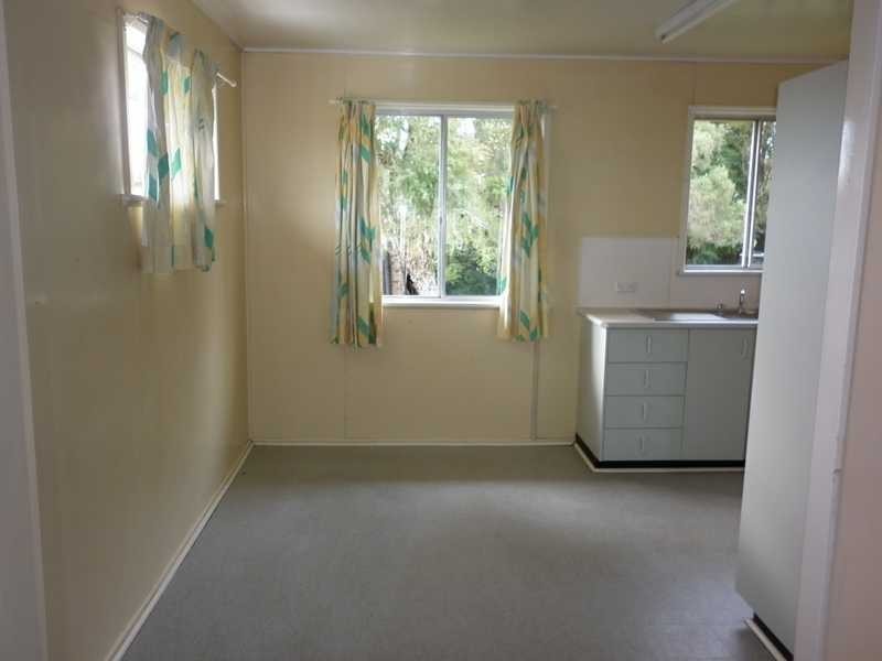 100 Thornton Street, Raceview QLD 4305