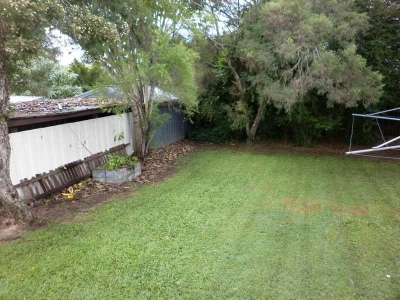 100 Thornton Street, Raceview QLD 4305