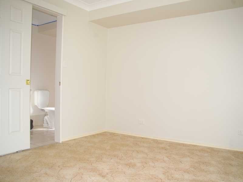 3 Catherine Place, Flinders View QLD 4305