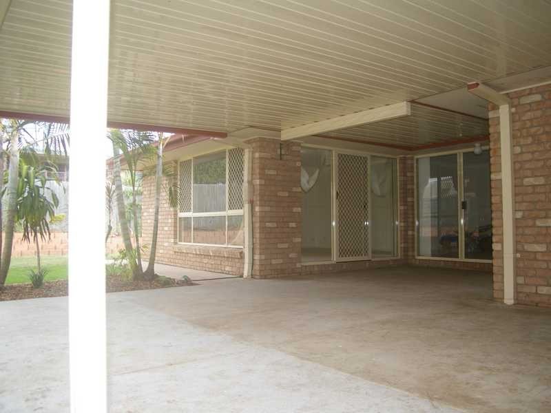 3 Catherine Place, Flinders View QLD 4305