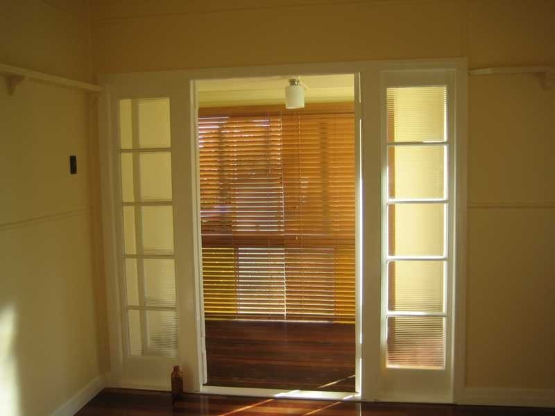 4 Ware Street, North Ipswich QLD 4305