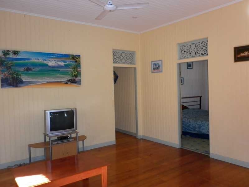 28 Alice Street, Silkstone QLD 4304