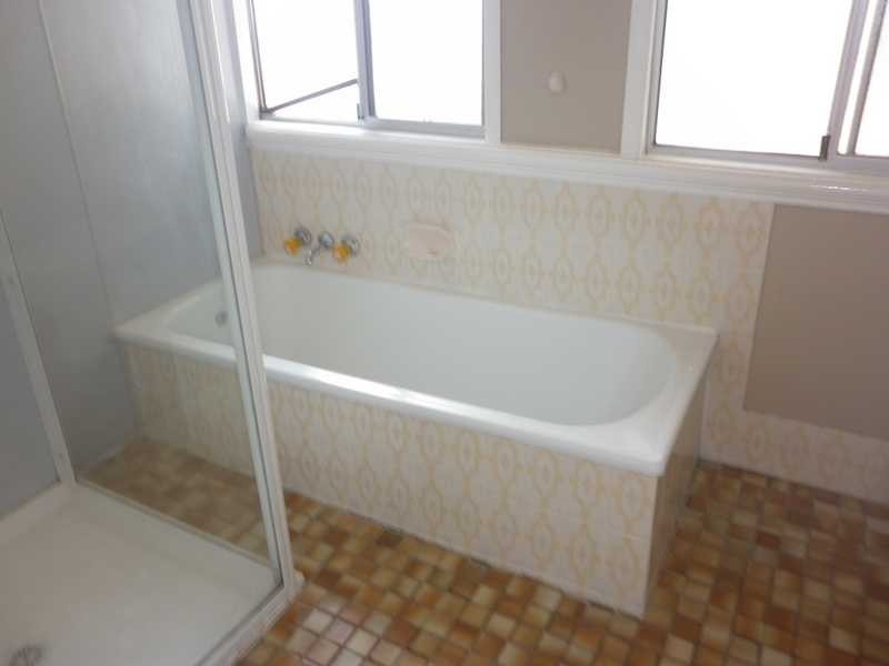 18 High Street, Ebbw Vale QLD 4304