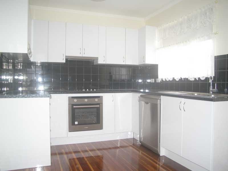 17 Callaghan Street, East Ipswich QLD 4305