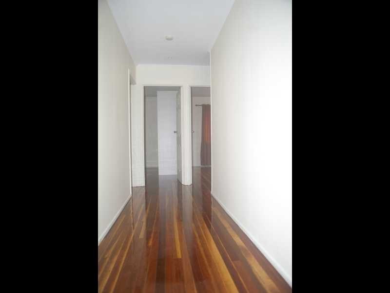 17 Callaghan Street, East Ipswich QLD 4305