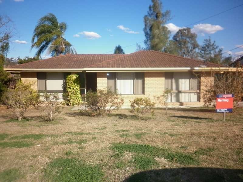 10 Cafferky Street, One Mile QLD 4305