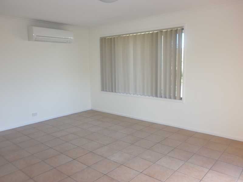 10 Cafferky Street, One Mile QLD 4305