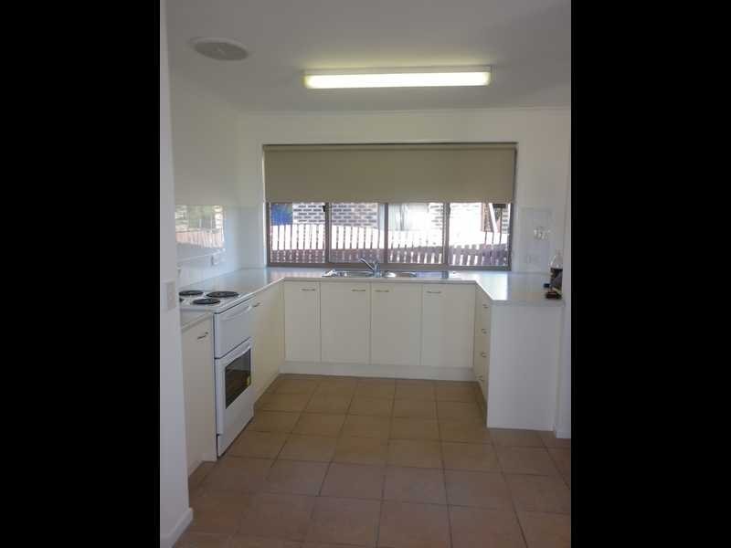 10 Cafferky Street, One Mile QLD 4305