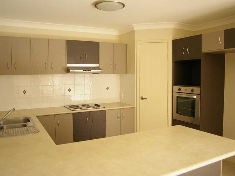 25 Deacon Street, Basin Pocket QLD 4305