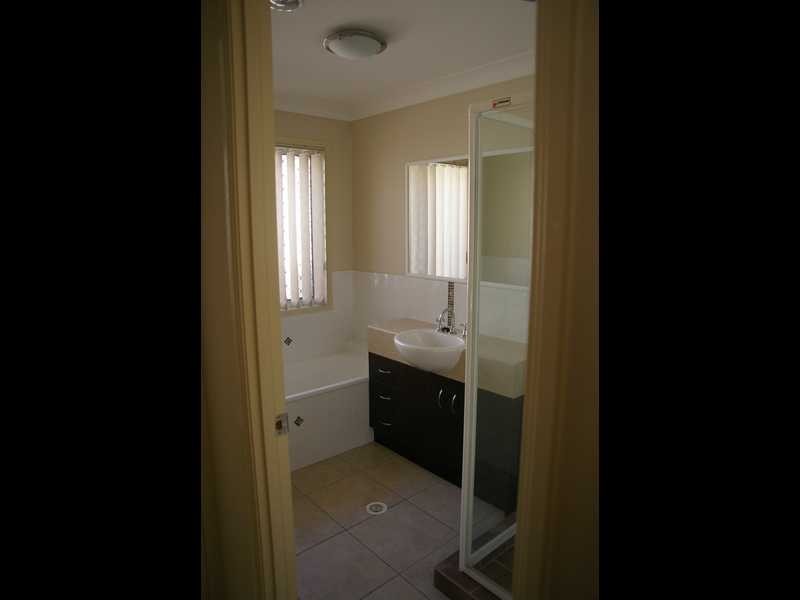 25 Deacon Street, Basin Pocket QLD 4305