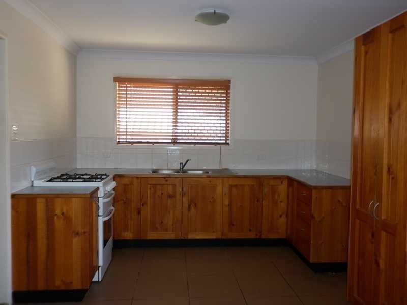23 Hayden Street, Riverview QLD 4303