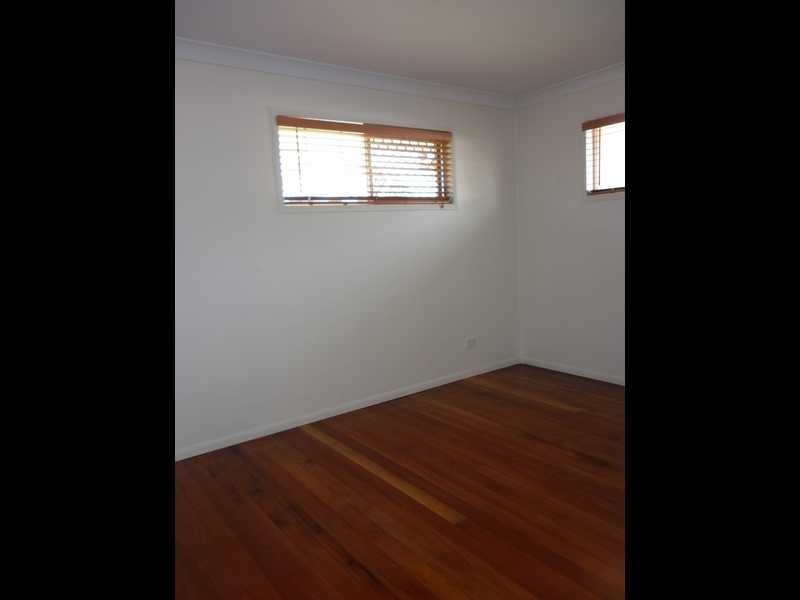 23 Hayden Street, Riverview QLD 4303