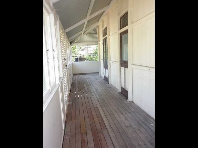 115 Thorn Street, Ipswich QLD 4305