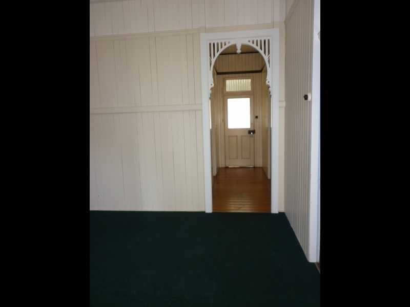 115 Thorn Street, Ipswich QLD 4305