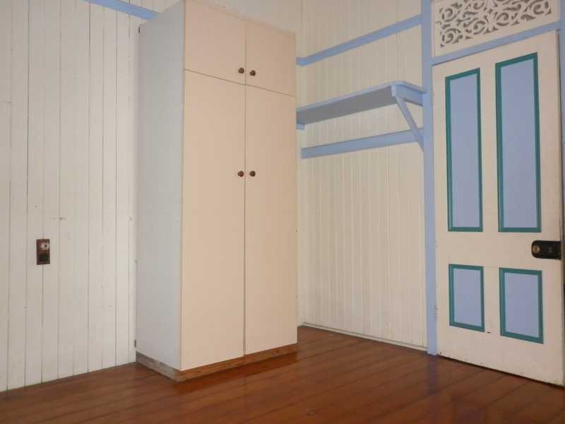 115 Thorn Street, Ipswich QLD 4305