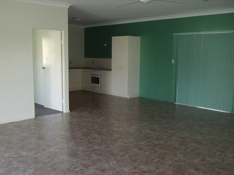 166B South Station Road, Silkstone QLD 4304