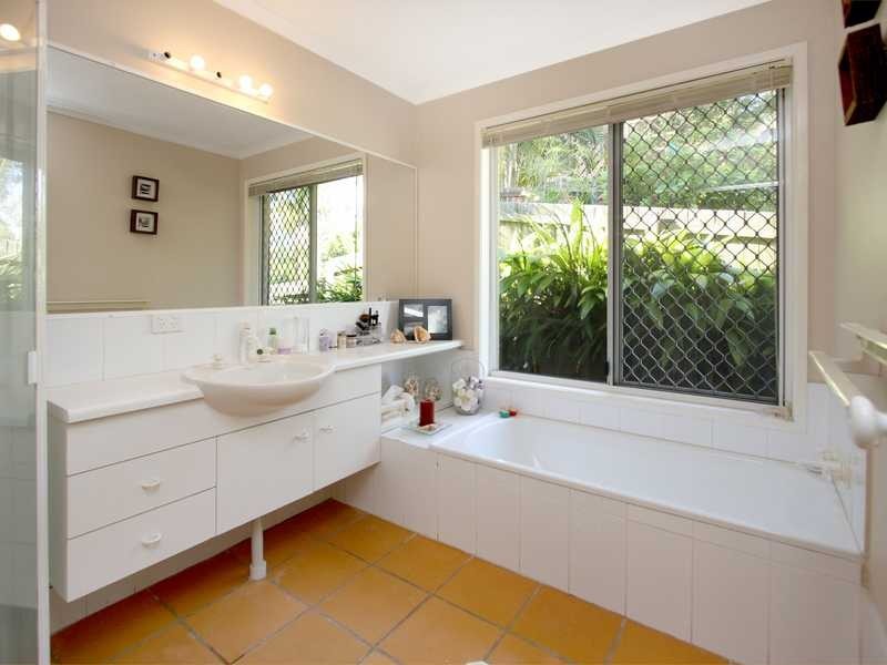 32 Lorrikeet Street, Bundamba QLD 4304