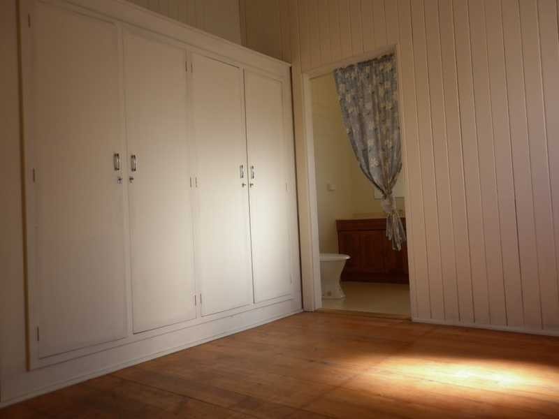 38 Thomas Street, Blackstone QLD 4304