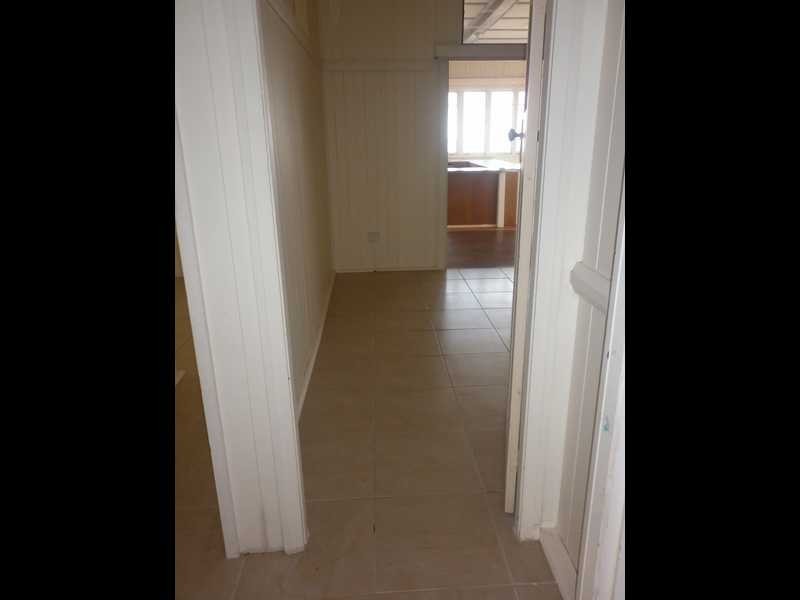 38 Thomas Street, Blackstone QLD 4304