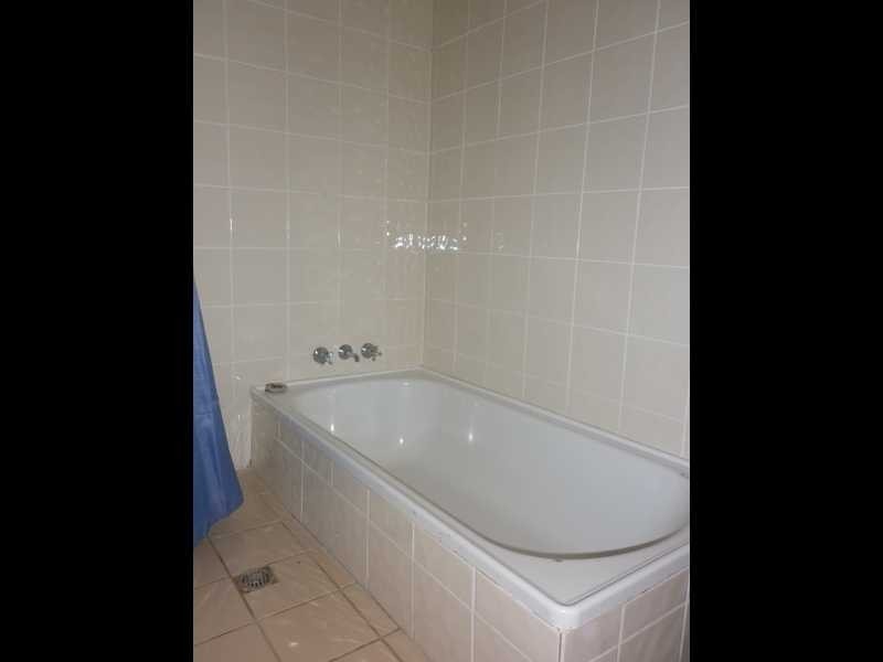 38 Thomas Street, Blackstone QLD 4304